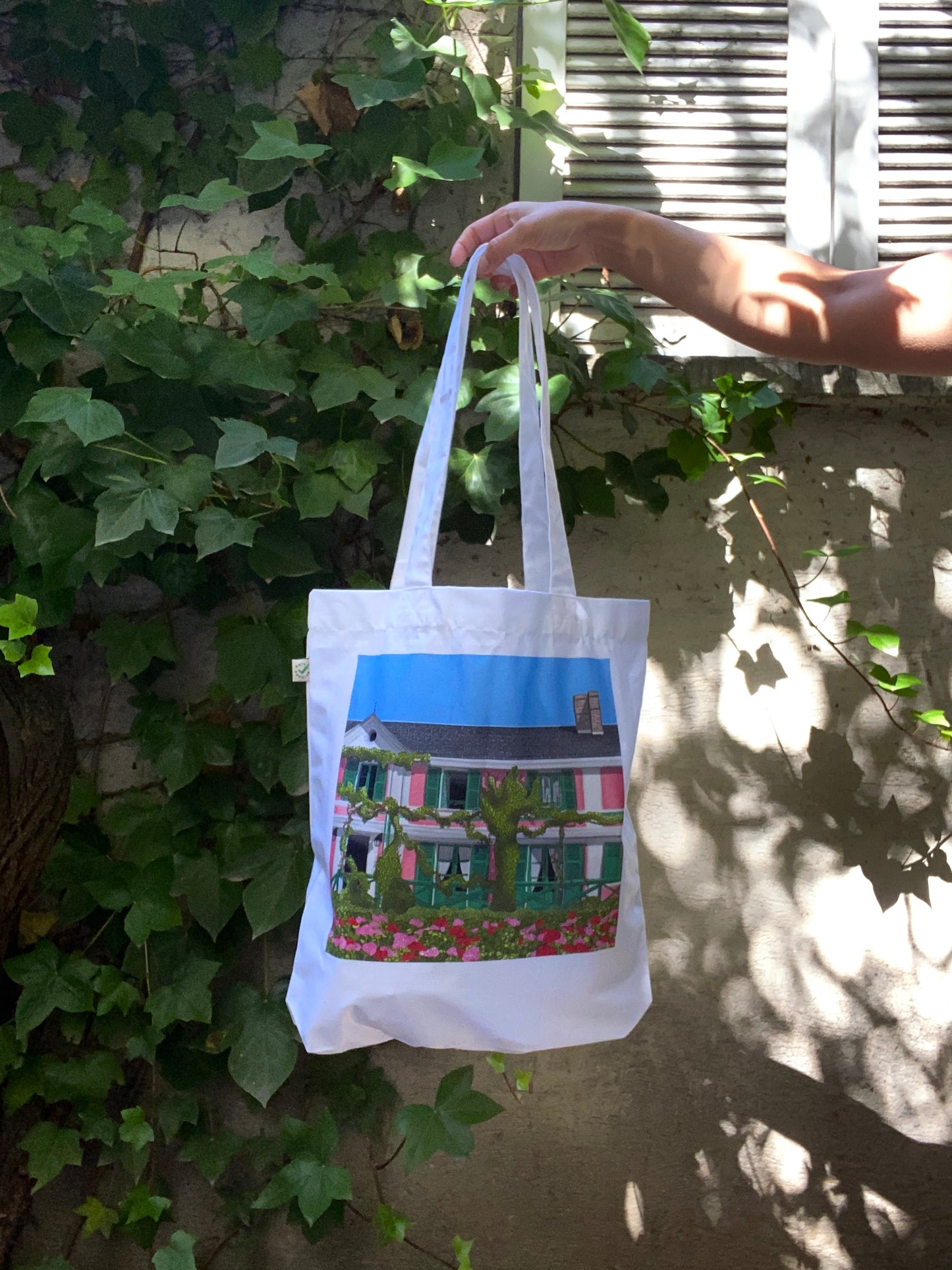 Maison de Monet Tote bag